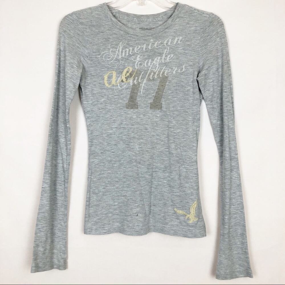 American Eagle Y2K V-Neck Long Sleeve Tee Size XS